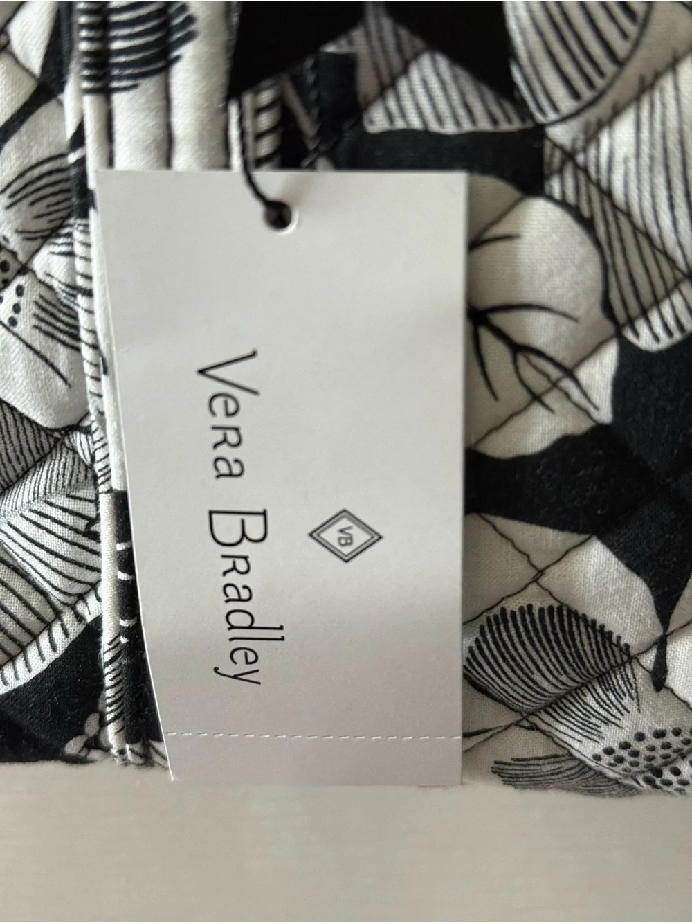 Vera Bradley Tote Bag Coin Purse And Keychain Bundle NWT - Picture 4 of 10